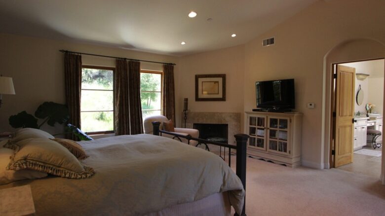 Tuscali, A Little Piece of Tuscany in Southern California - Topanga / Malibu, California