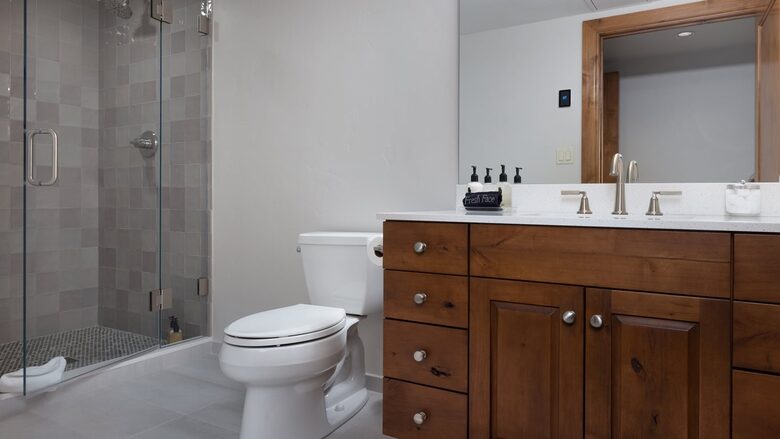 Eaton Suite at Gravity Haus Vail - Vail, Colorado