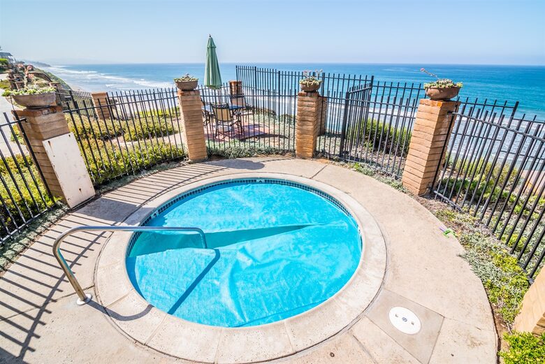 Ocean View Condo Steps to Beach - Solana Beach, California