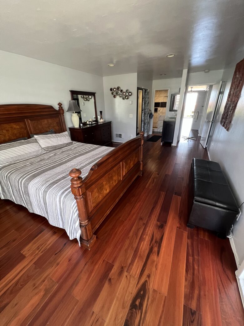 Ocean View Condo Steps to Beach - Solana Beach, California