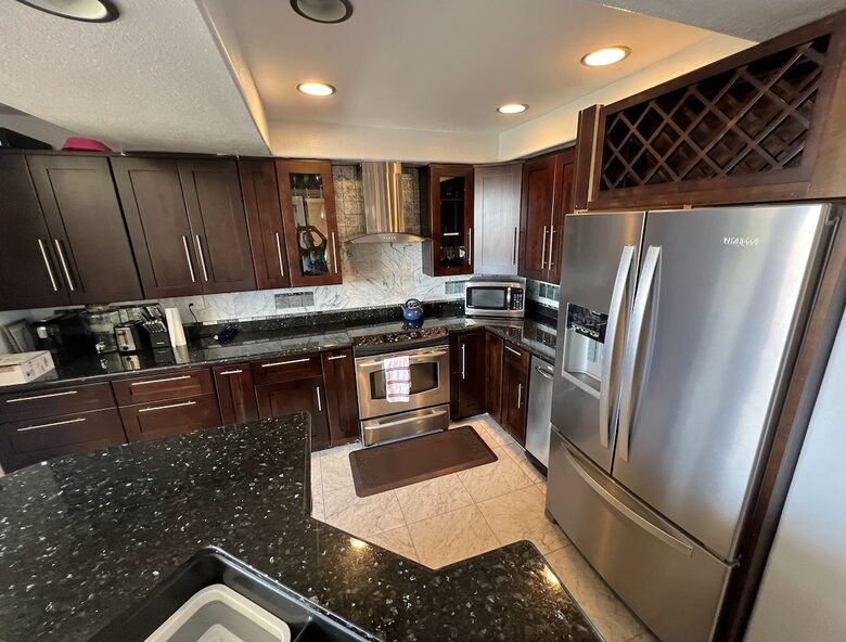 Ocean View Condo Steps to Beach - Solana Beach, California