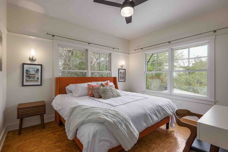 Clarksville Modern Luxury Vacation Home - Austin, Texas