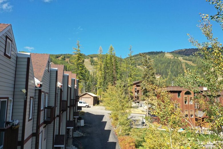 Ski In/Out Whitefish Mountain Resort Townhouse - Whitefish, Montana