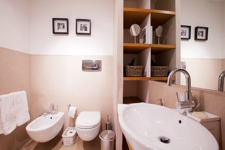 The Hideaways Club - Spanish Steps - Rome, Italy