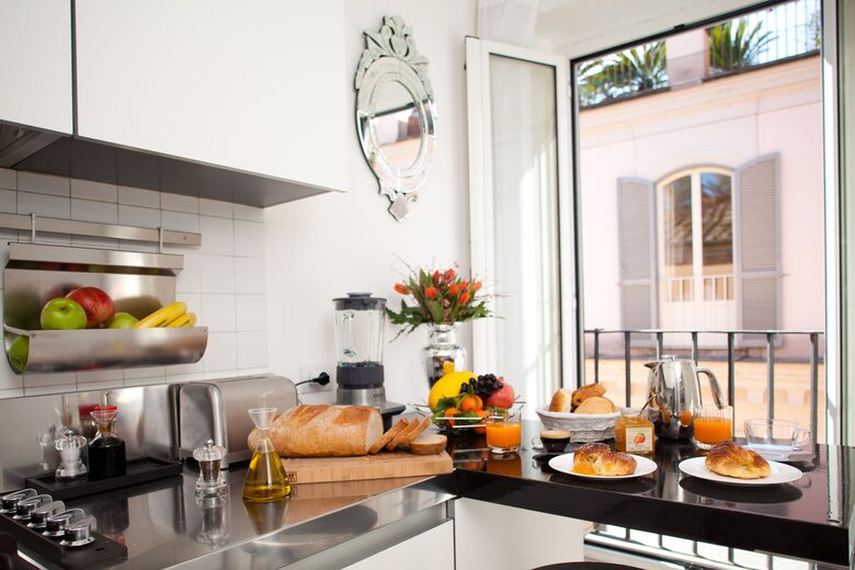 The Hideaways Club - Spanish Steps - Rome, Italy