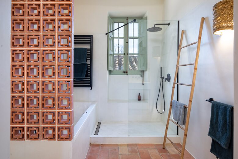 Ronsat Tower Estate (R) - La Bisbal d'Empordà, Spain