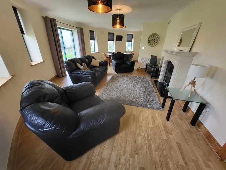 3 Story Townhouse in Marina Village - Arklow, Ireland