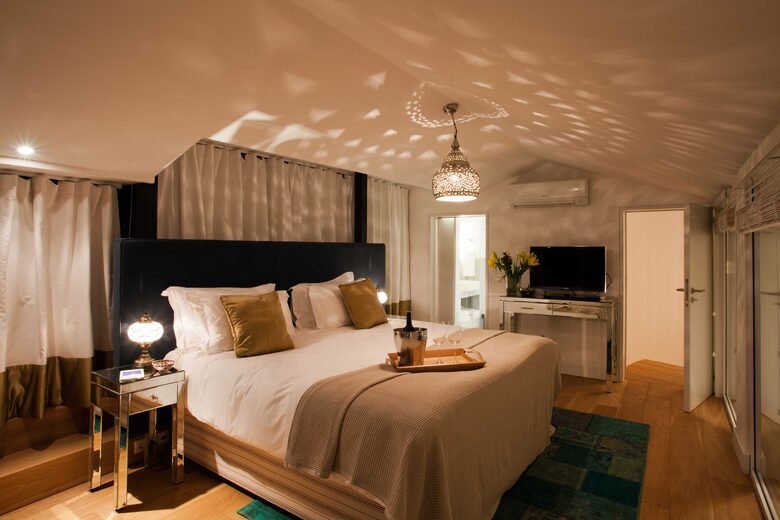 The Hideaways Club - Galata Apartment - Istanbul, Türkiye