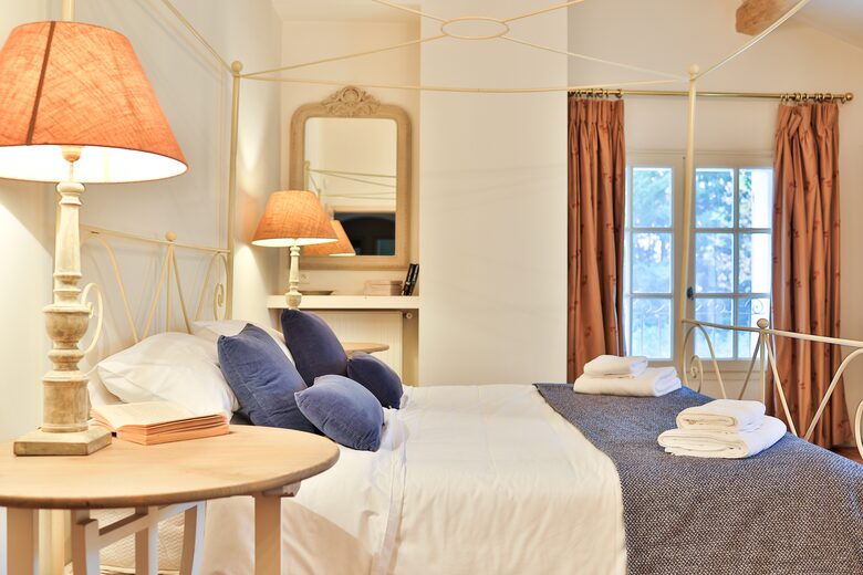 The Hideaways Club - Villa Marianne - Mollégès, France
