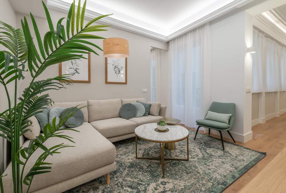 Boho Chic Chueca | Luxury Design Flat - Madrid, Spain