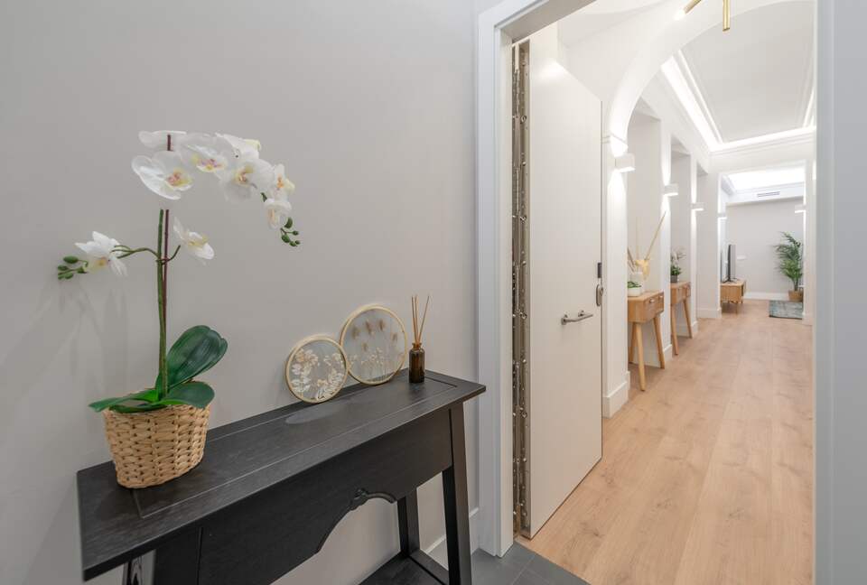 Boho Chic Chueca | Luxury Design Flat - Madrid, Spain