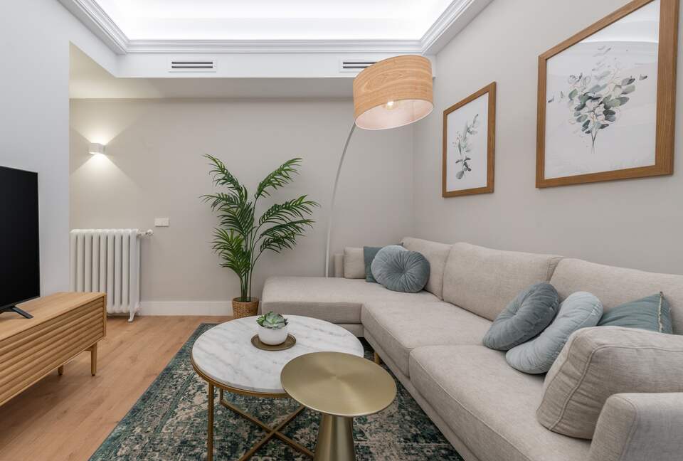 Boho Chic Chueca | Luxury Design Flat - Madrid, Spain