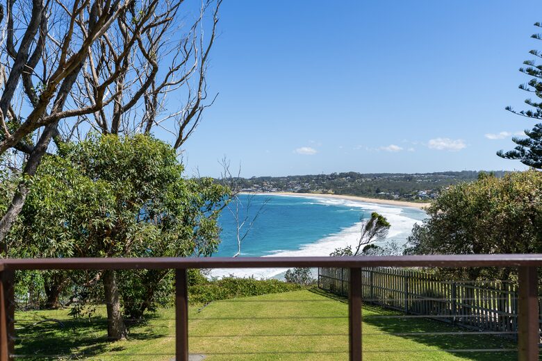 Mollymook Beach Retreat - Mollymook Beach, Australia