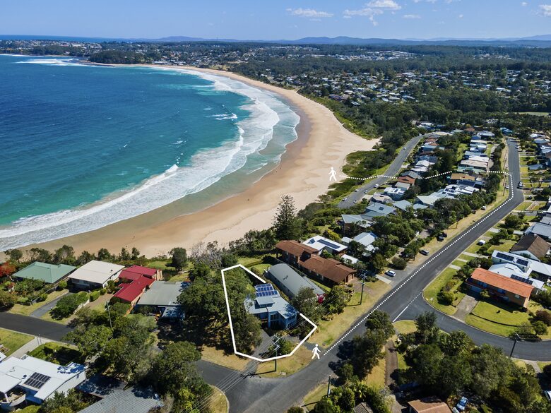 Mollymook Beach Retreat - Mollymook Beach, Australia