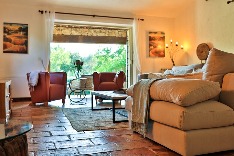 The Hideaways Club - La Retraite - Le Rouret, France