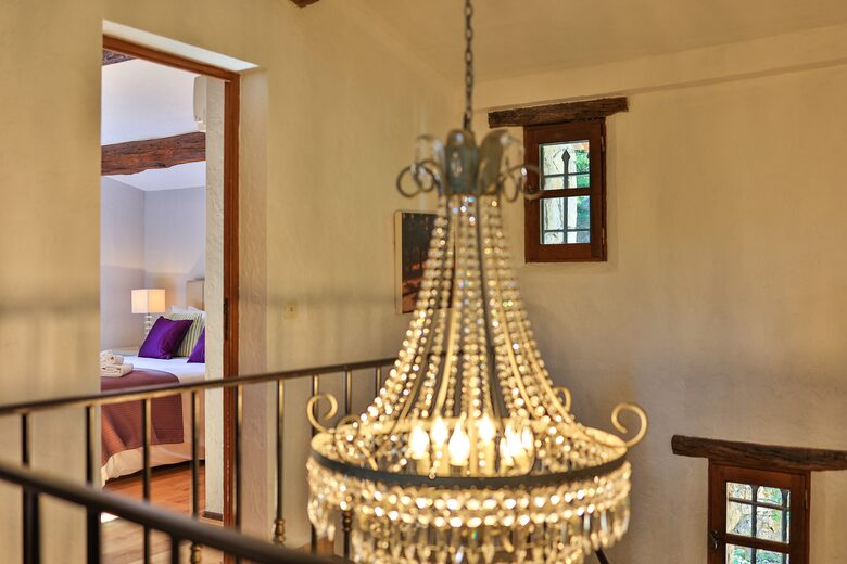 The Hideaways Club - La Retraite - Le Rouret, France