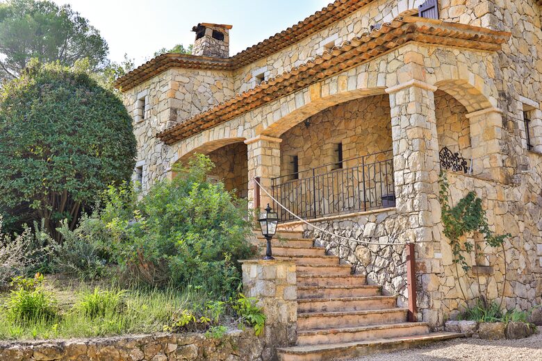 The Hideaways Club - La Retraite - Le Rouret, France