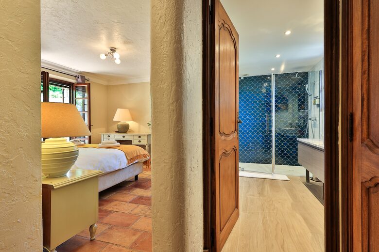 The Hideaways Club - La Retraite - Le Rouret, France