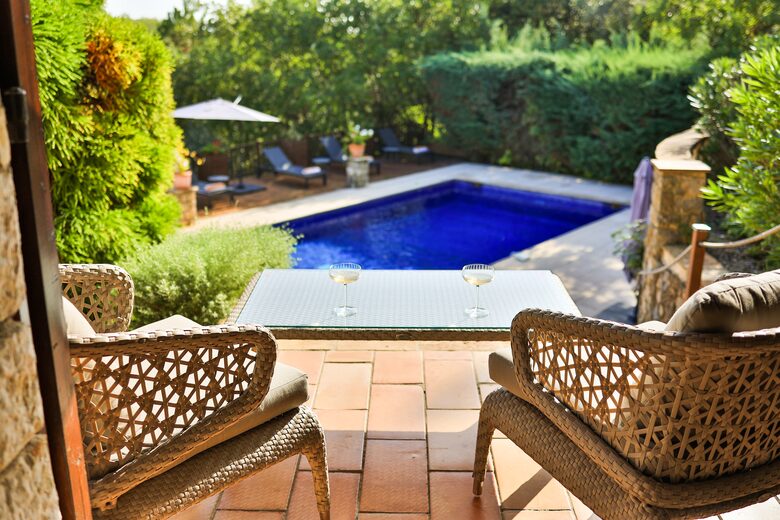 The Hideaways Club - La Retraite - Le Rouret, France