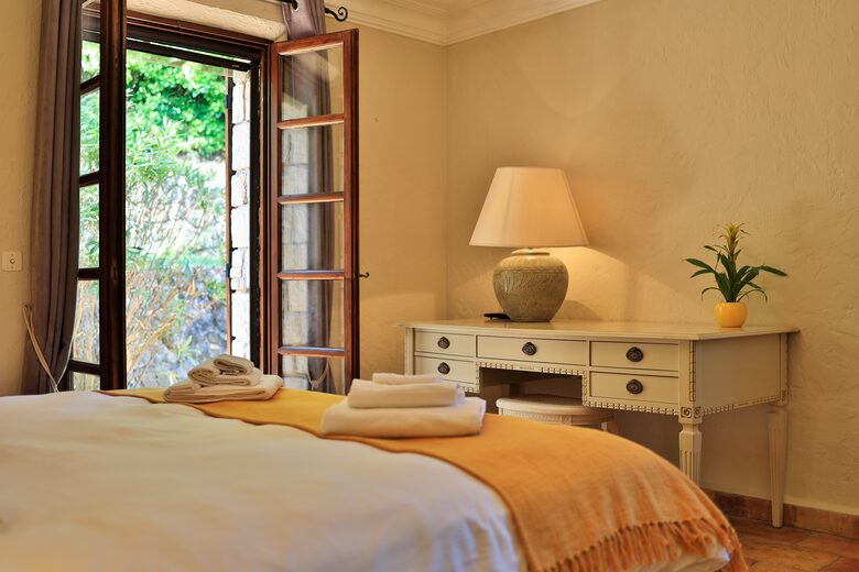 The Hideaways Club - La Retraite - Le Rouret, France