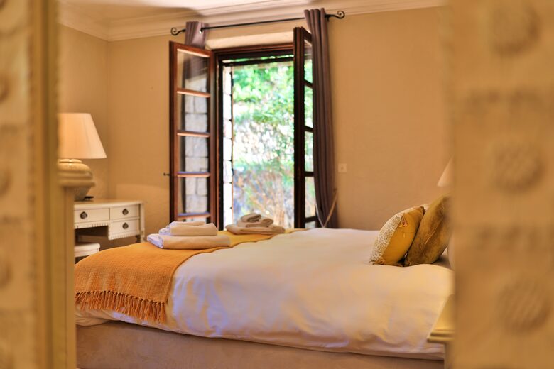 The Hideaways Club - La Retraite - Le Rouret, France