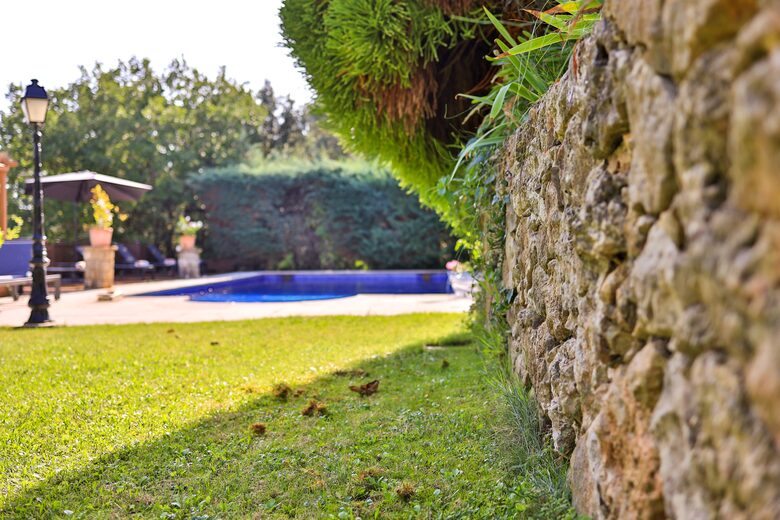 The Hideaways Club - La Retraite - Le Rouret, France
