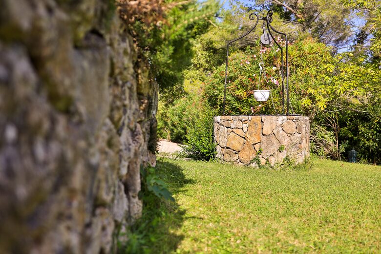 The Hideaways Club - La Retraite - Le Rouret, France