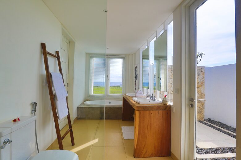 The Hideaways Club - Villa Ombak - Nusa Lembongan, Klungkung, Indonesia