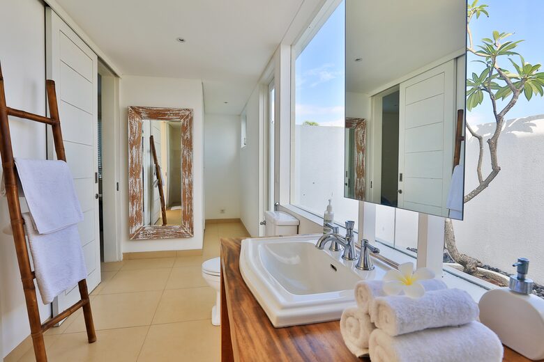 The Hideaways Club - Villa Ombak - Nusa Lembongan, Klungkung, Indonesia
