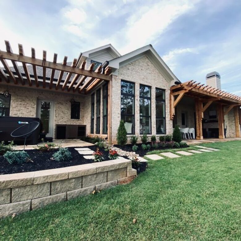 Lakefront Getaway - Newnan, Georgia