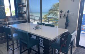 Caye Caulker Beachfront Retreat - Caye Caulker, Belize