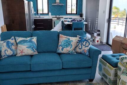 Caye Caulker Beachfront Retreat - Caye Caulker, Belize