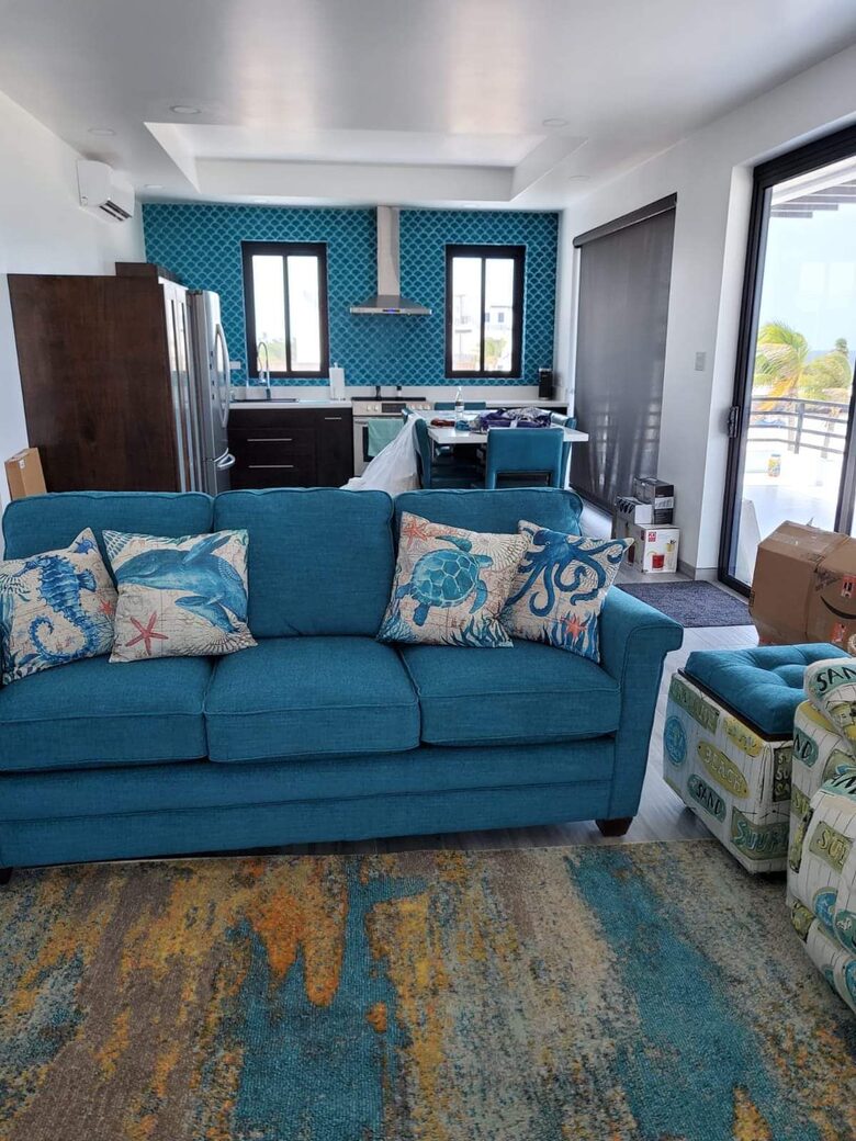 Caye Caulker Beachfront Retreat - Caye Caulker, Belize