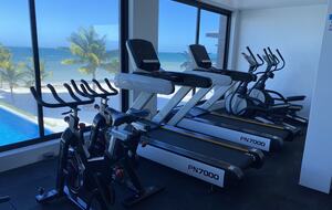 Caye Caulker Beachfront Retreat - Caye Caulker, Belize