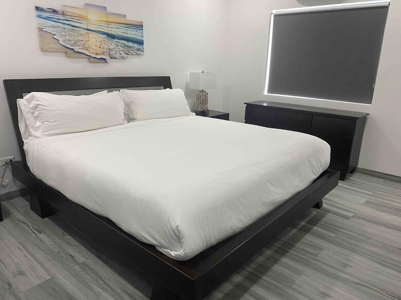 Caye Caulker Beachfront Retreat - Caye Caulker, Belize