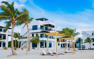 Caye Caulker Beachfront Retreat - Caye Caulker, Belize