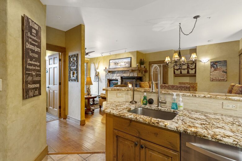 Ski Luxury Condo by Steamboat Resort - Steamboat Springs, Colorado
