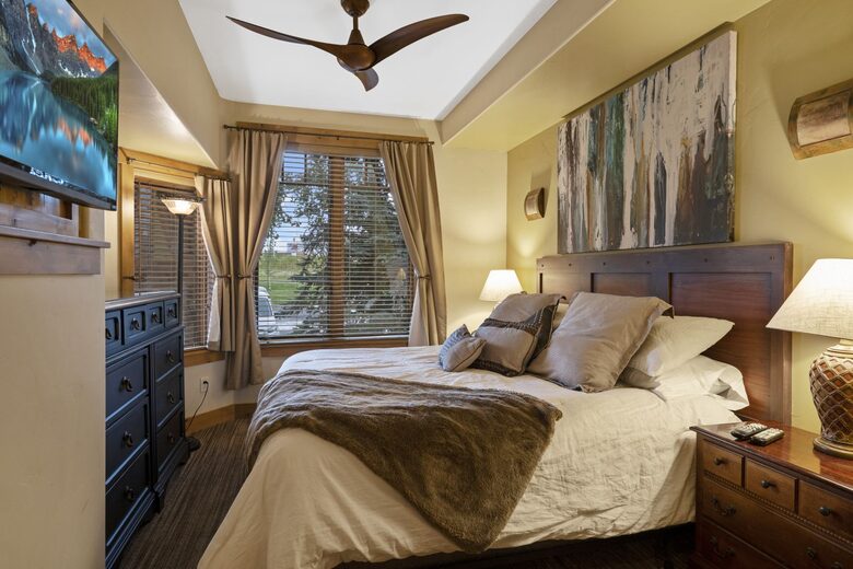 Ski Luxury Condo by Steamboat Resort - Steamboat Springs, Colorado