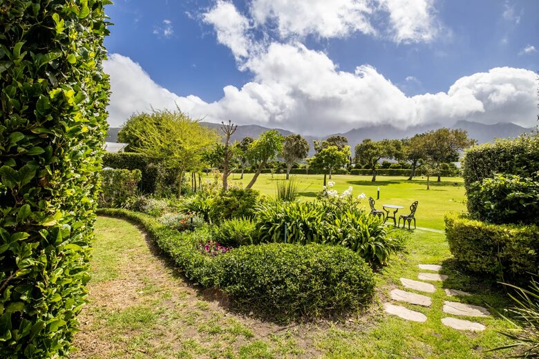 The Hideaways Club - Villa Steenberg - Cape Town, South Africa