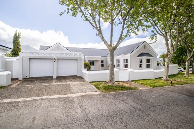 The Hideaways Club - Villa Steenberg - Cape Town, South Africa