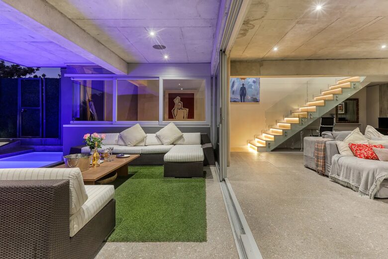 Majestic Skye Villa - Cape Town, South Africa