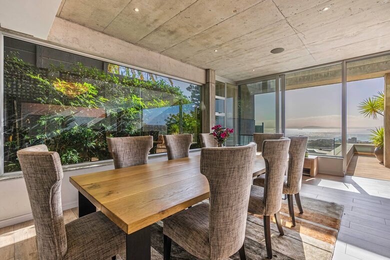Majestic Skye Villa - Cape Town, South Africa