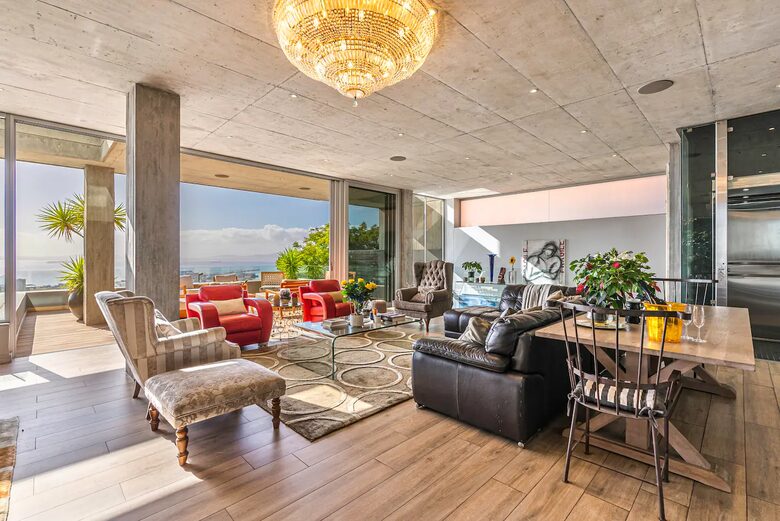 Majestic Skye Villa - Cape Town, South Africa