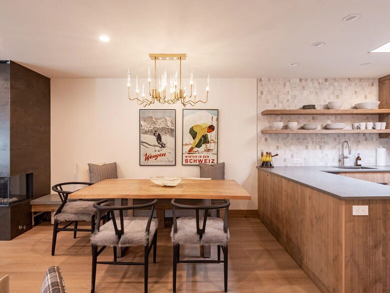Top-floor Corner Aspen Retreat in the Core - Aspen, Colorado