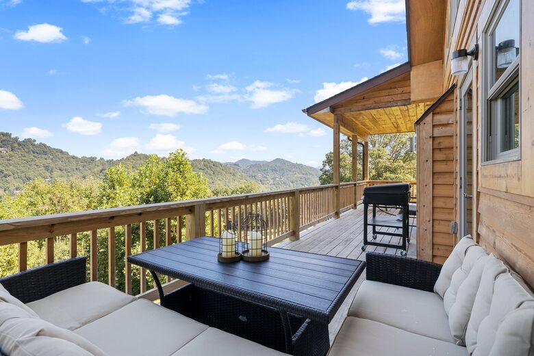 Mountain Escape in Heart of Maggie Valley - Maggie Valley, North Carolina