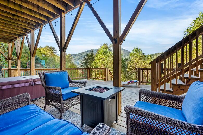 Mountain Escape in Heart of Maggie Valley - Maggie Valley, North Carolina