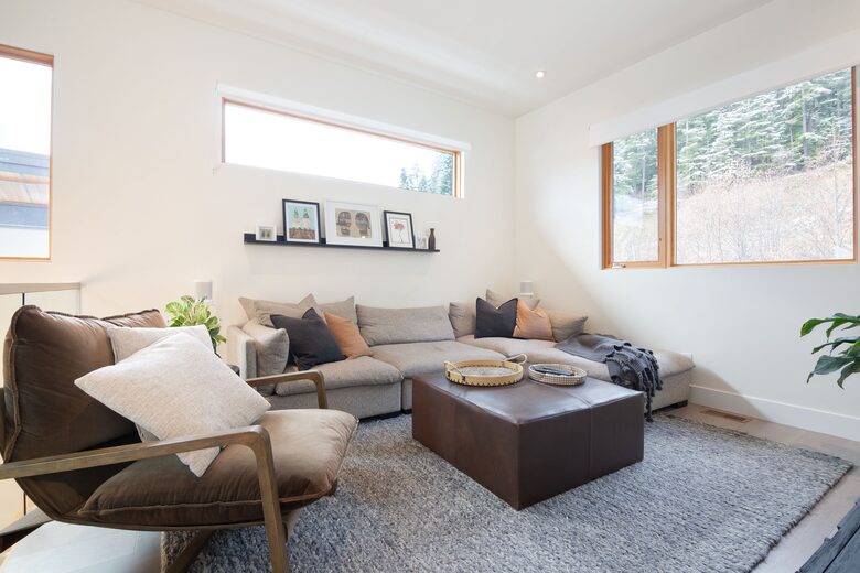Family/entertainment room