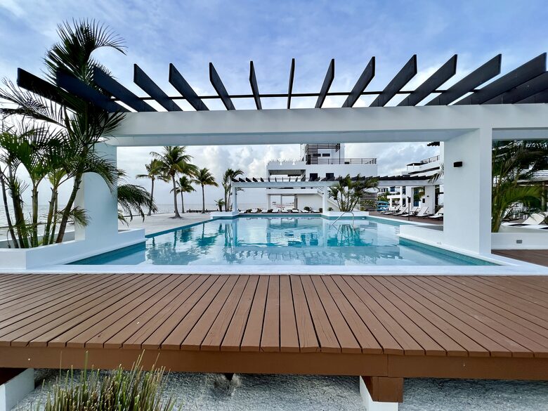 Oceanfront 5-Bedroom Penthouse at BluZen Resort, Caye Caulker - Caye Caulker, Belize