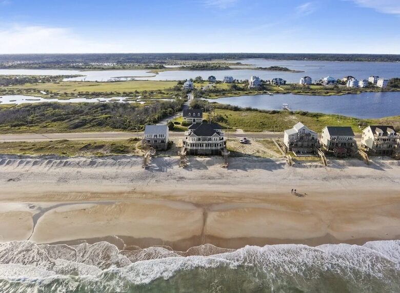 Terrific Topsail Townhome - North Topsail Beach, North Carolina