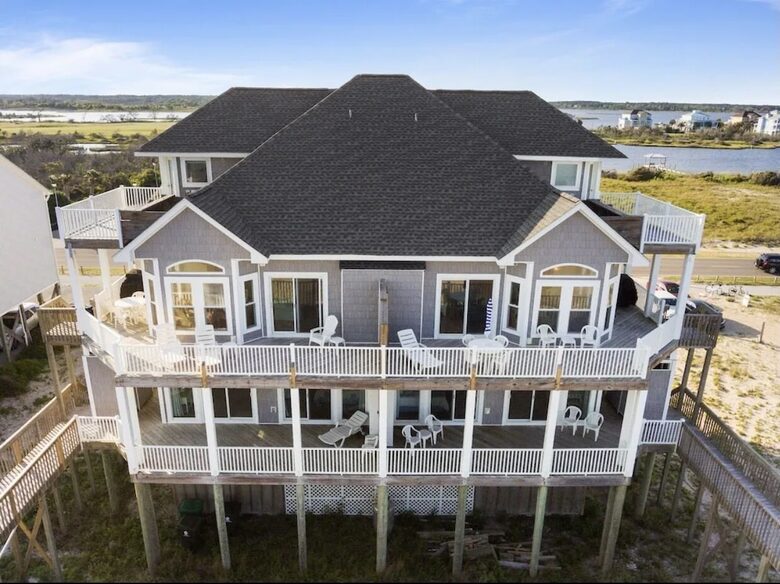 Terrific Topsail Townhome - North Topsail Beach, North Carolina